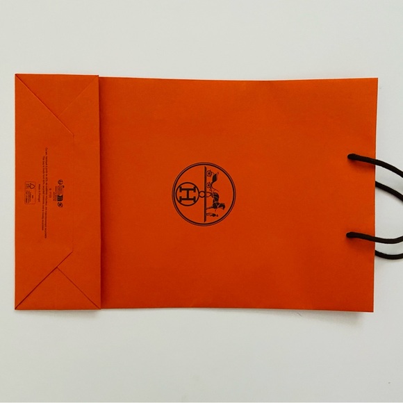 HERMES Tall Paperbag - Picture 4 of 4